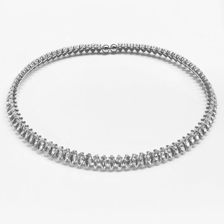 Gargantilla de Acero Galaxia Plateada ✨