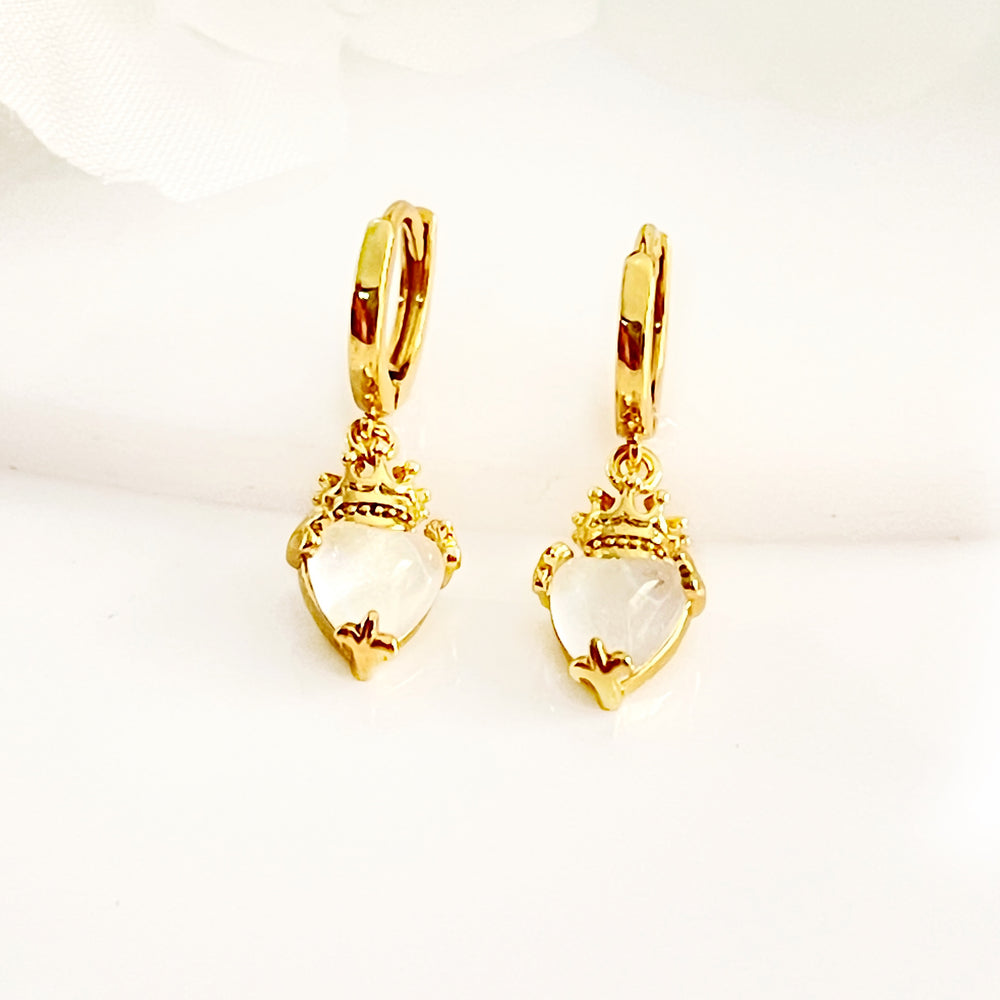 Huggies de Acero☘️👑Corona blanco | Nicola Joyería 