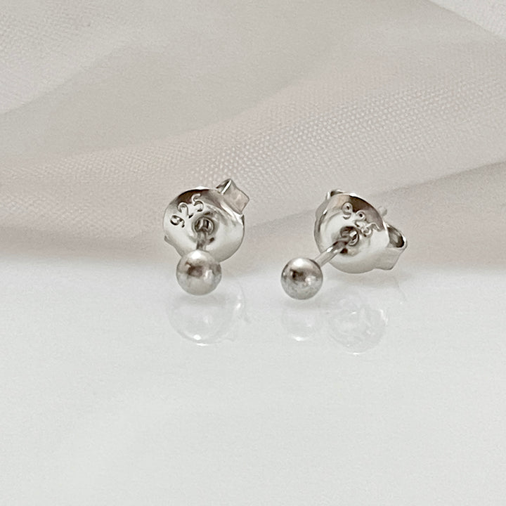 Aretes Plata 🔴 Círculo Liso 3MM | Nicola Joyería 