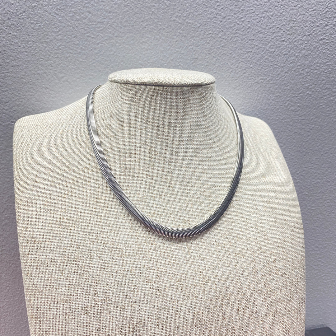 Cadena Acero 🐍 Panza Culebra 6MM Plateada | Nicola Joyería