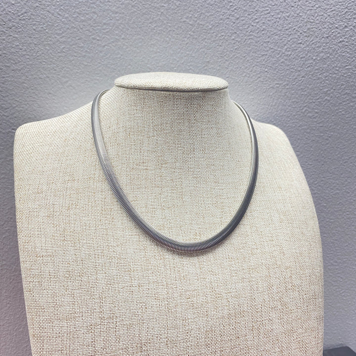 Cadena Acero 🐍 Panza Culebra 6MM Plateada | Nicola Joyería