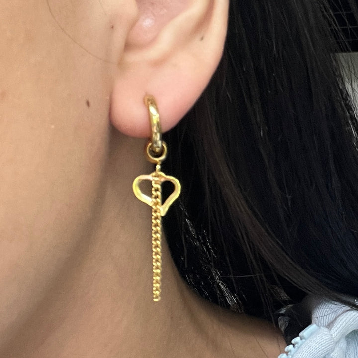 Huggies de Acero ♥️⛓️ Corazón Cadena
