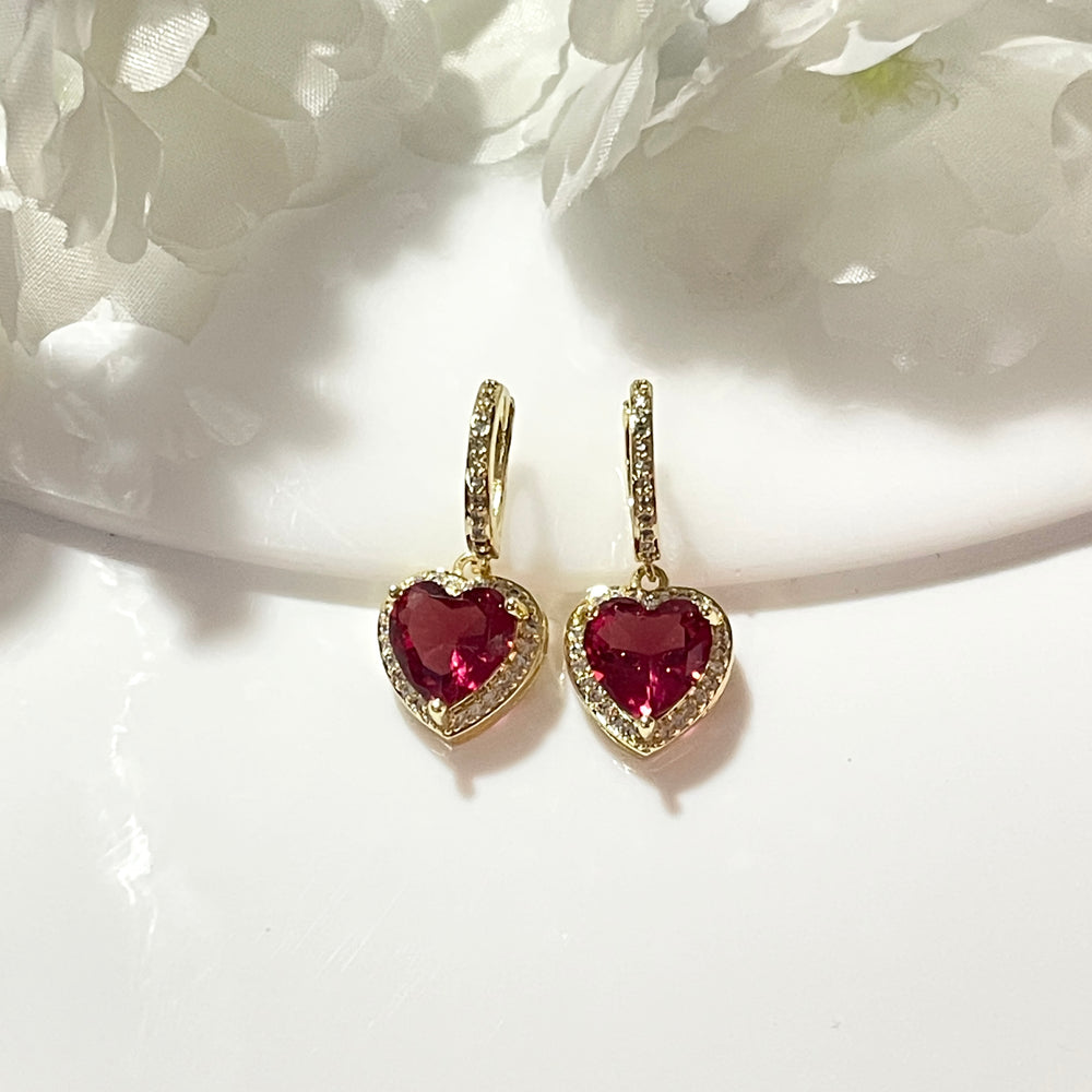 Huggies de Acero ❤️Corazón Rojo| Nicola Joyería 