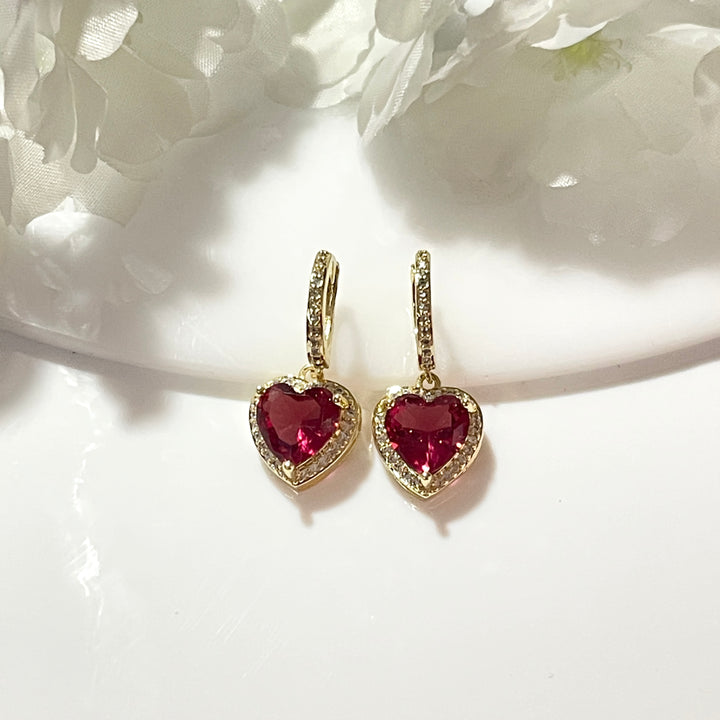 Huggies de Acero ❤️Corazón Rojo| Nicola Joyería 