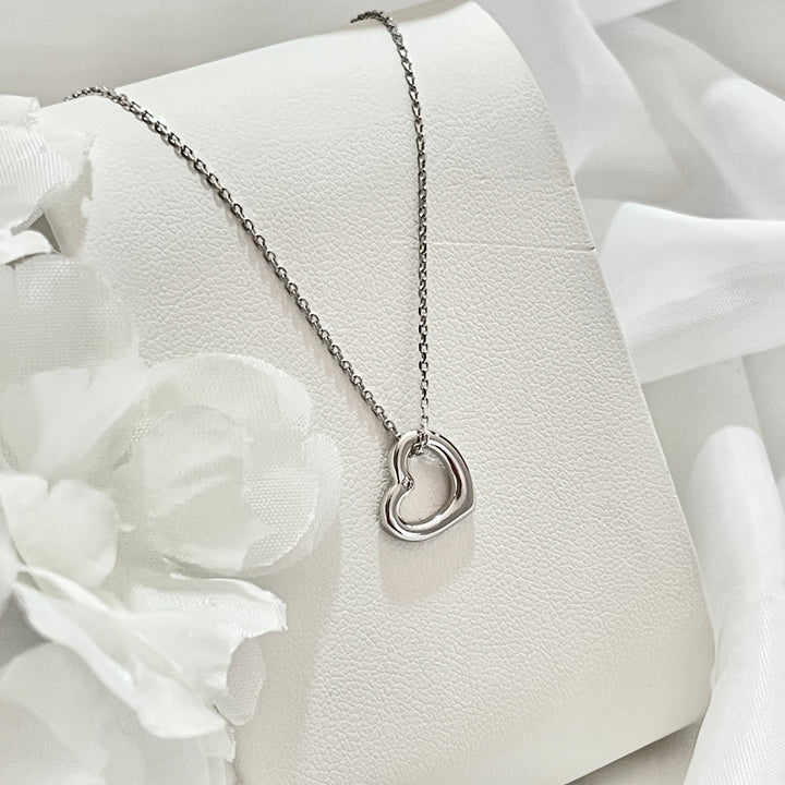 Collar Plata ❤️ Corazón Liso Borde | Nicola Joyería 