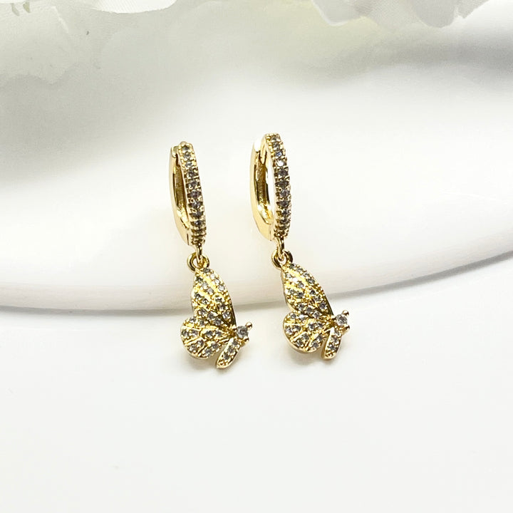 Huggies de Acero 🦋Mariposa Brillante | Nicola Joyeria 