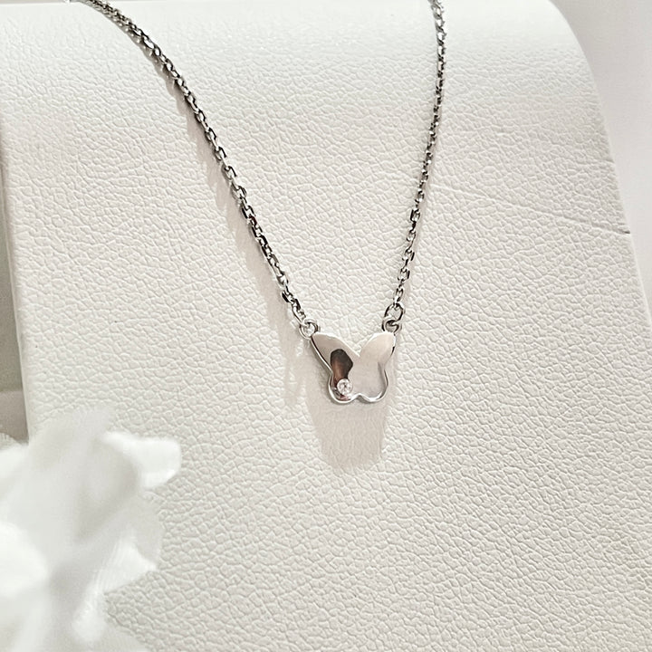Collar Plata 🦋Mariposa Lisa Pequeña | Nicola Joyería 
