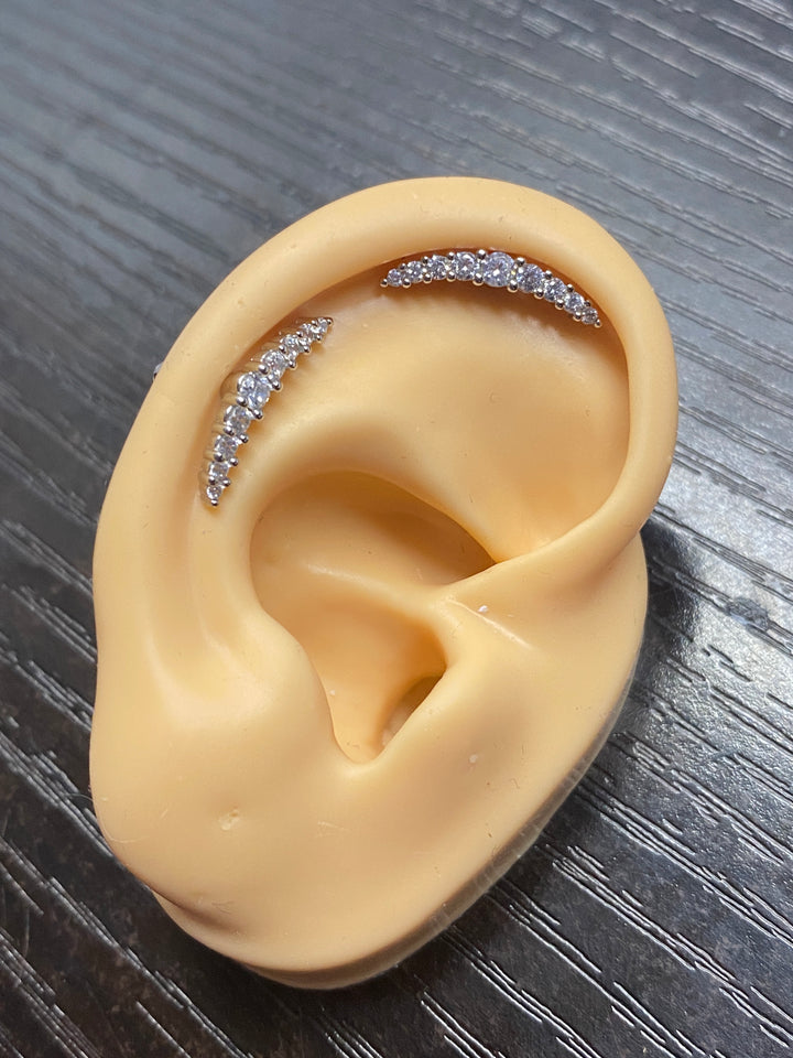 Arete Quirúrgico 💙 Curvo Plateado
