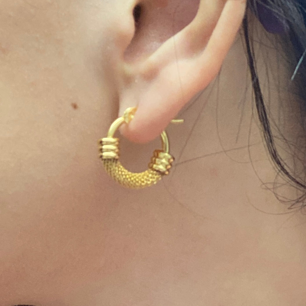 Argollas Acero Malla Dorada