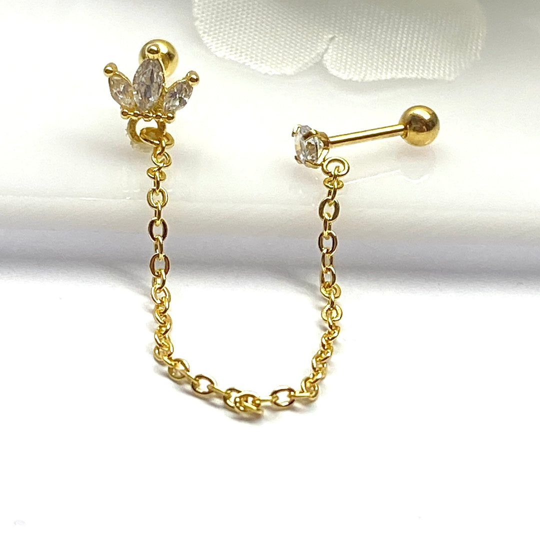 Arete Quirúrgico 🧡 Pétalo Dorado Con Cadena