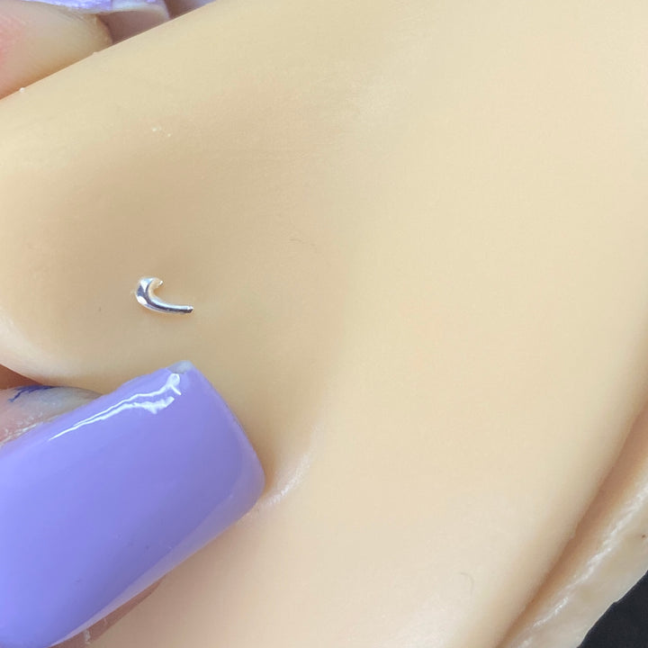 Piercing Recto de Nariz Plata Nike