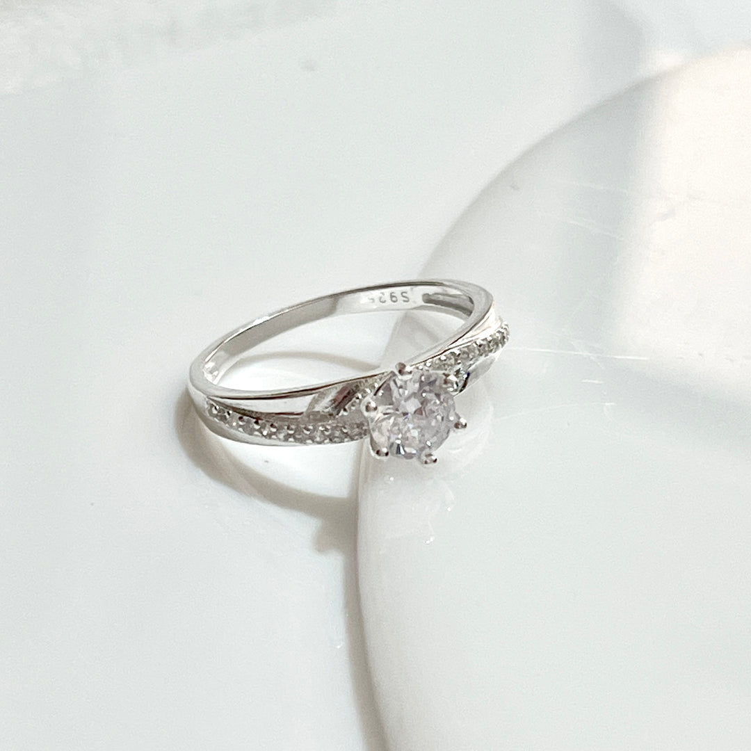 Anillo de Compromiso Línea Blanca  ✨Plata 925