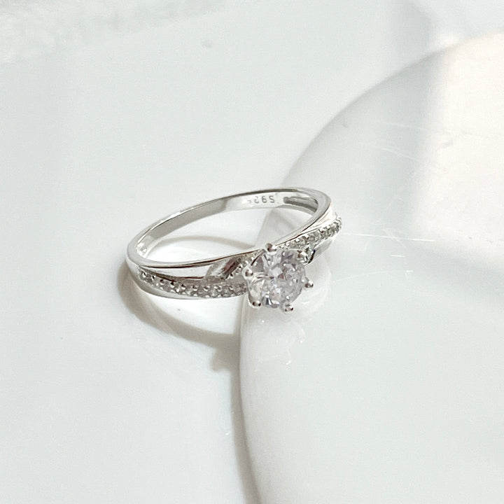 Anillo de Compromiso Línea Blanca  ✨Plata 925