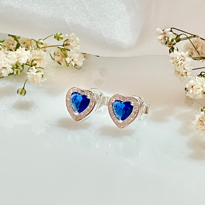 Aretes de Plata Corazones de Circonita Azul | Plata 925 en Costa Rica