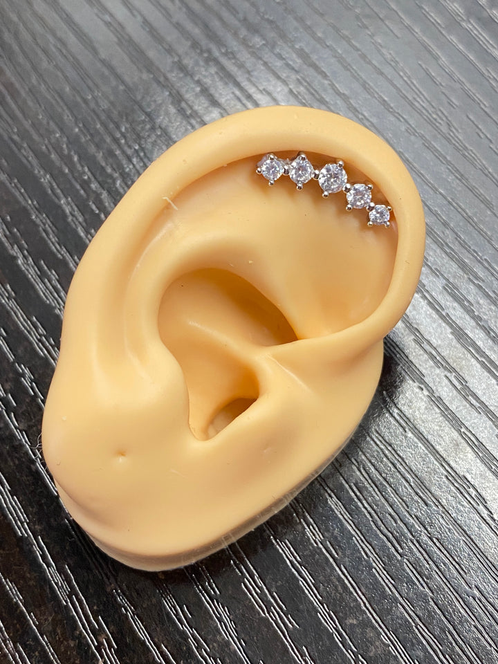 Arete Quirúrgico 💙Circonia Plateado| Nicola Joyería