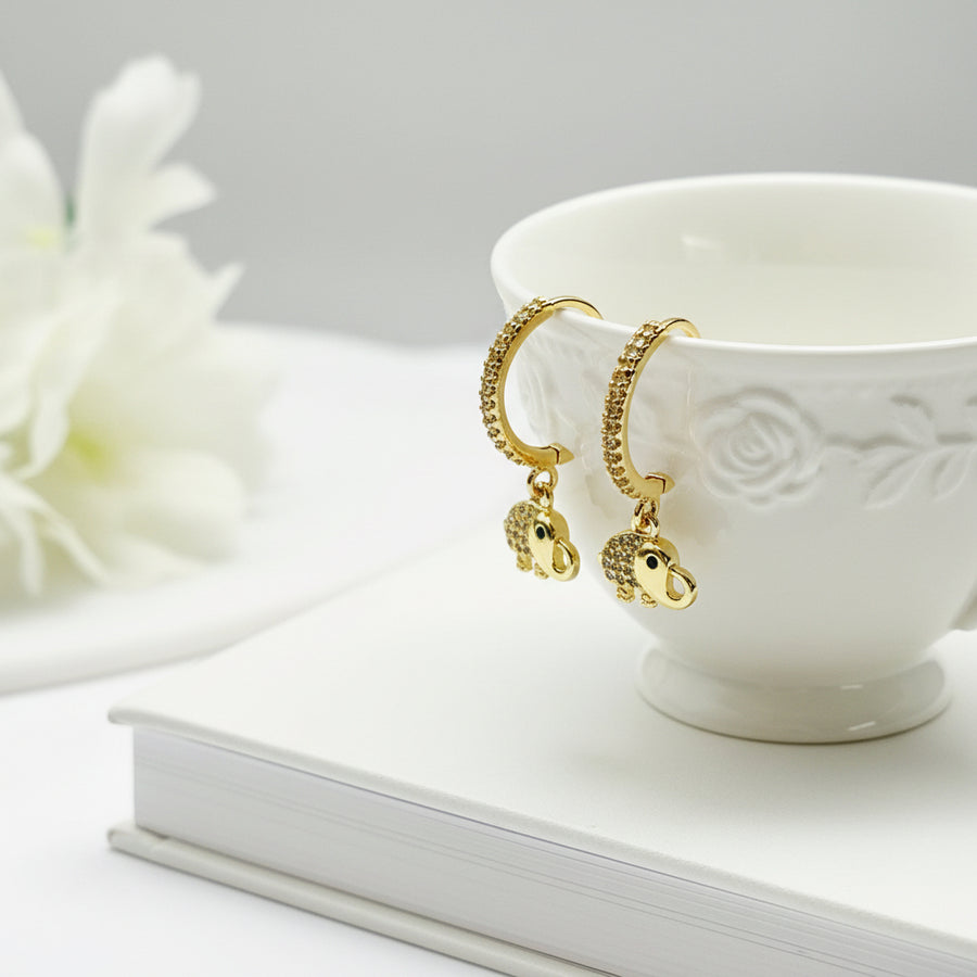 Huggies de Acero 🐘Elefante Blanco | Nicola Joyeria 