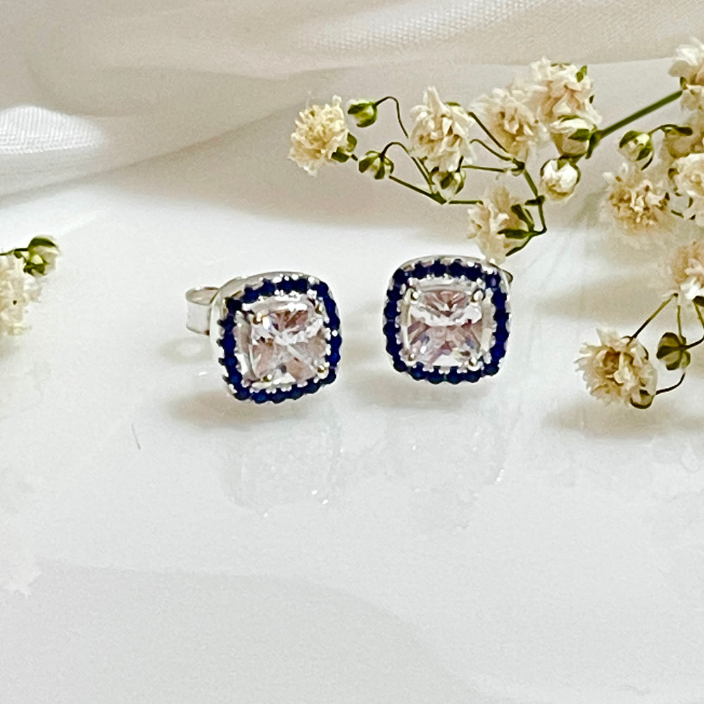 Aretes de Plata Circonita Blanca 8,5MM | Nicola Joyería en Costa Rica