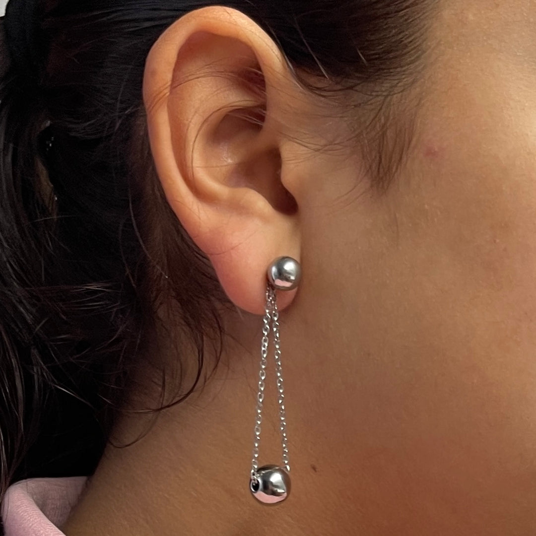 Aretes de Acero Largos Bola 🦄 Plateada