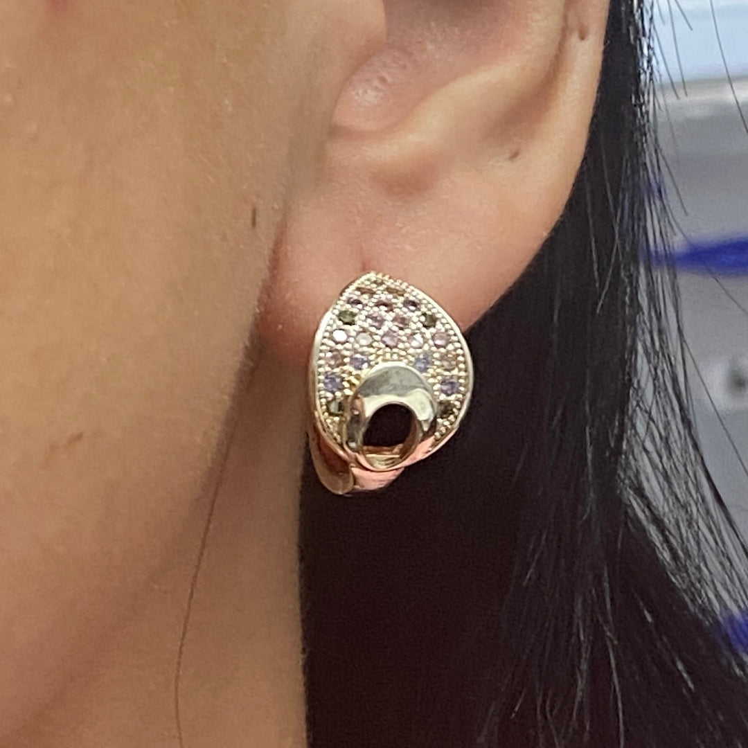 Huggies 💛 Circonias