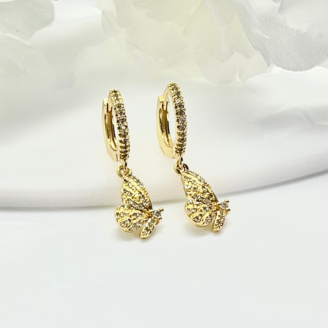 Huggies de Acero 🦋Mariposa Brillante | Nicola Joyeria 