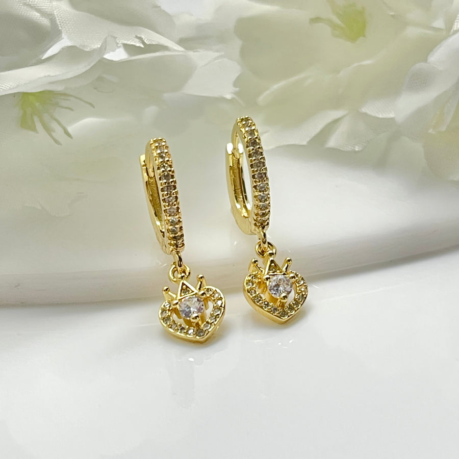 Huggies de Acero 🥰👑Corona Corazón | Nicola Joyería 
