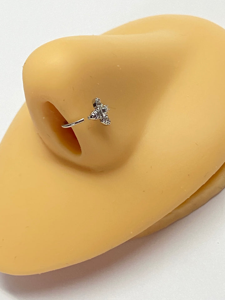 Piercing Argolla de Nariz 🐝 Abeja Quirúrgico Plateado