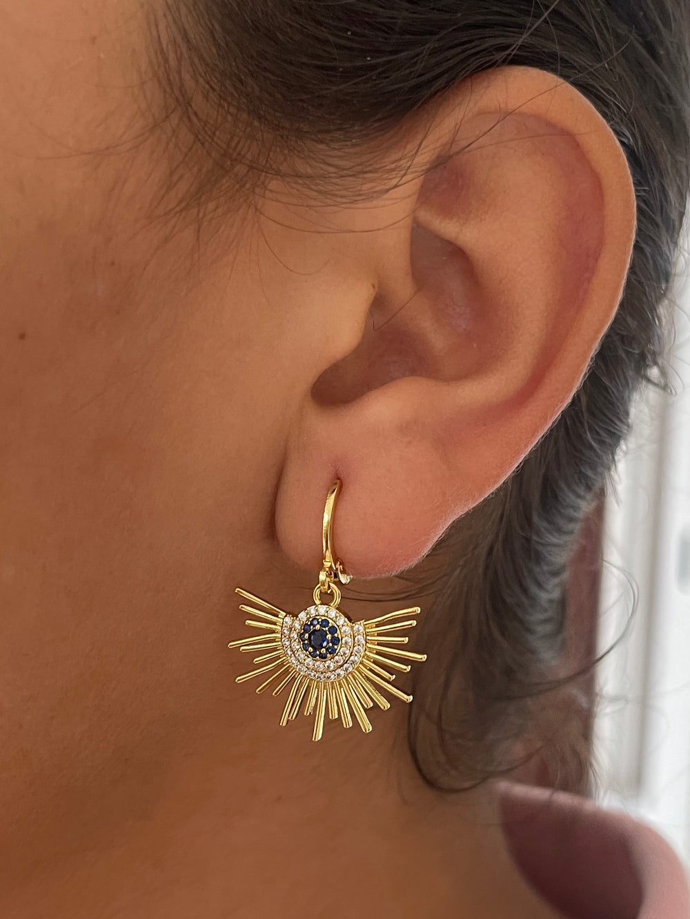 Huggies de Acero 🌀Medio Círculo | Nicola Joyeria 