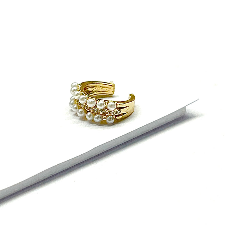 Ear Cuff con Perlas Blancas | Nicola Joyería