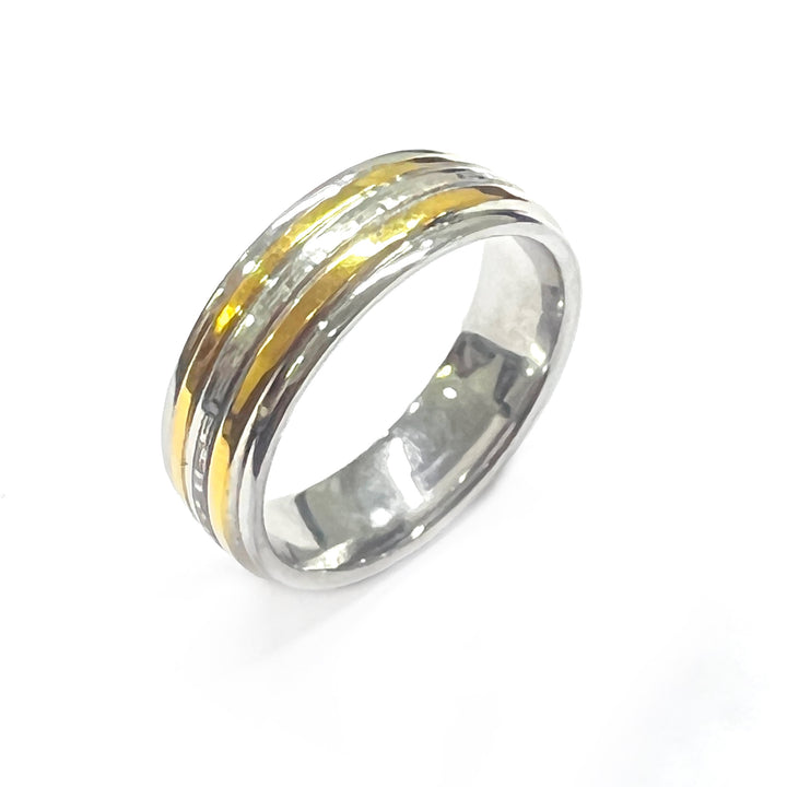 Anillo de Acero