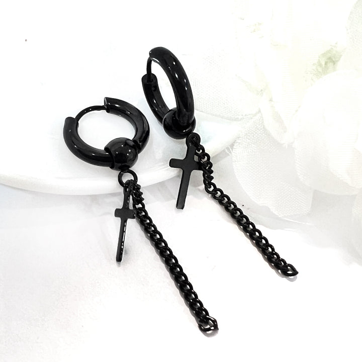 Huggies de Acero ✝️ Negra Cadena Recta