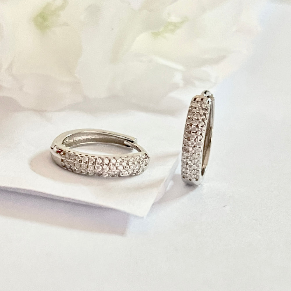 Huggies Plata 💎 Brilló Grande  | Nicola Joyería 